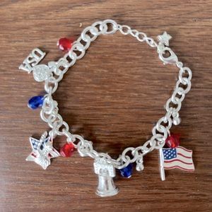 American Flag Charm bracelet